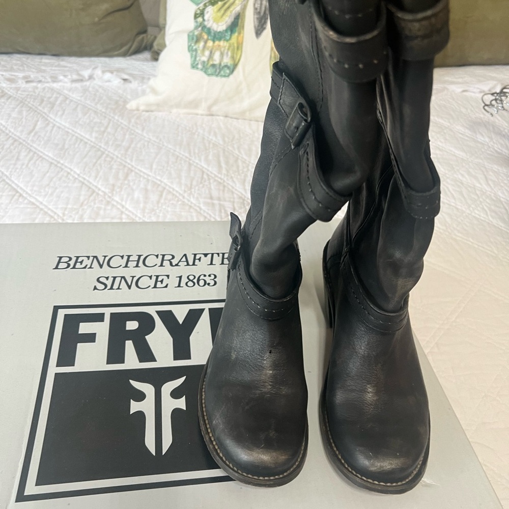 Frye Black Leather Heeled Riding Boots